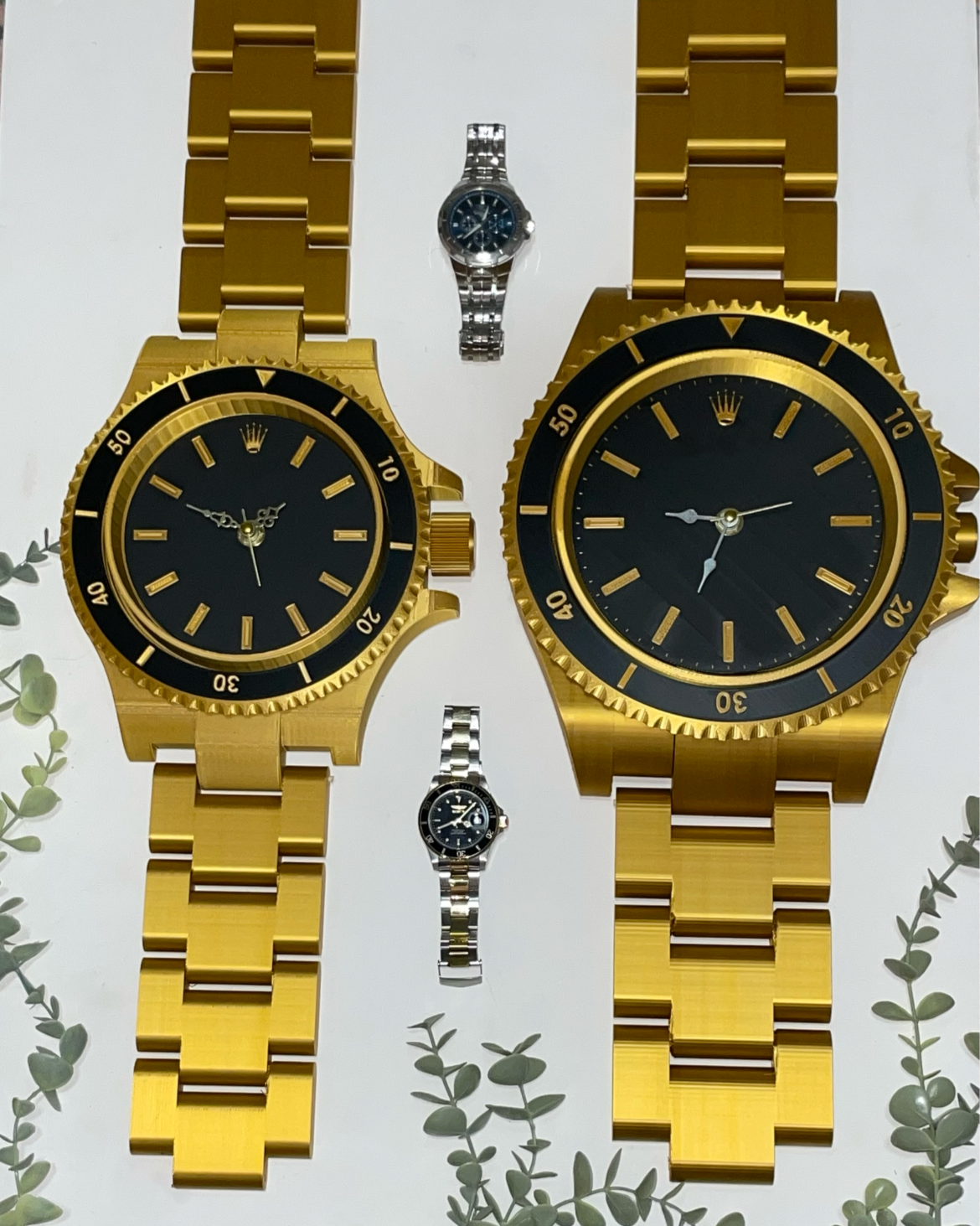 Submarine Black/Gold Clock - 8.5 inch